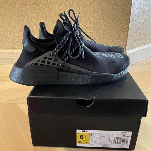 Pharrell x NMD Human Race “Triple Black” - Picture 4 of 8